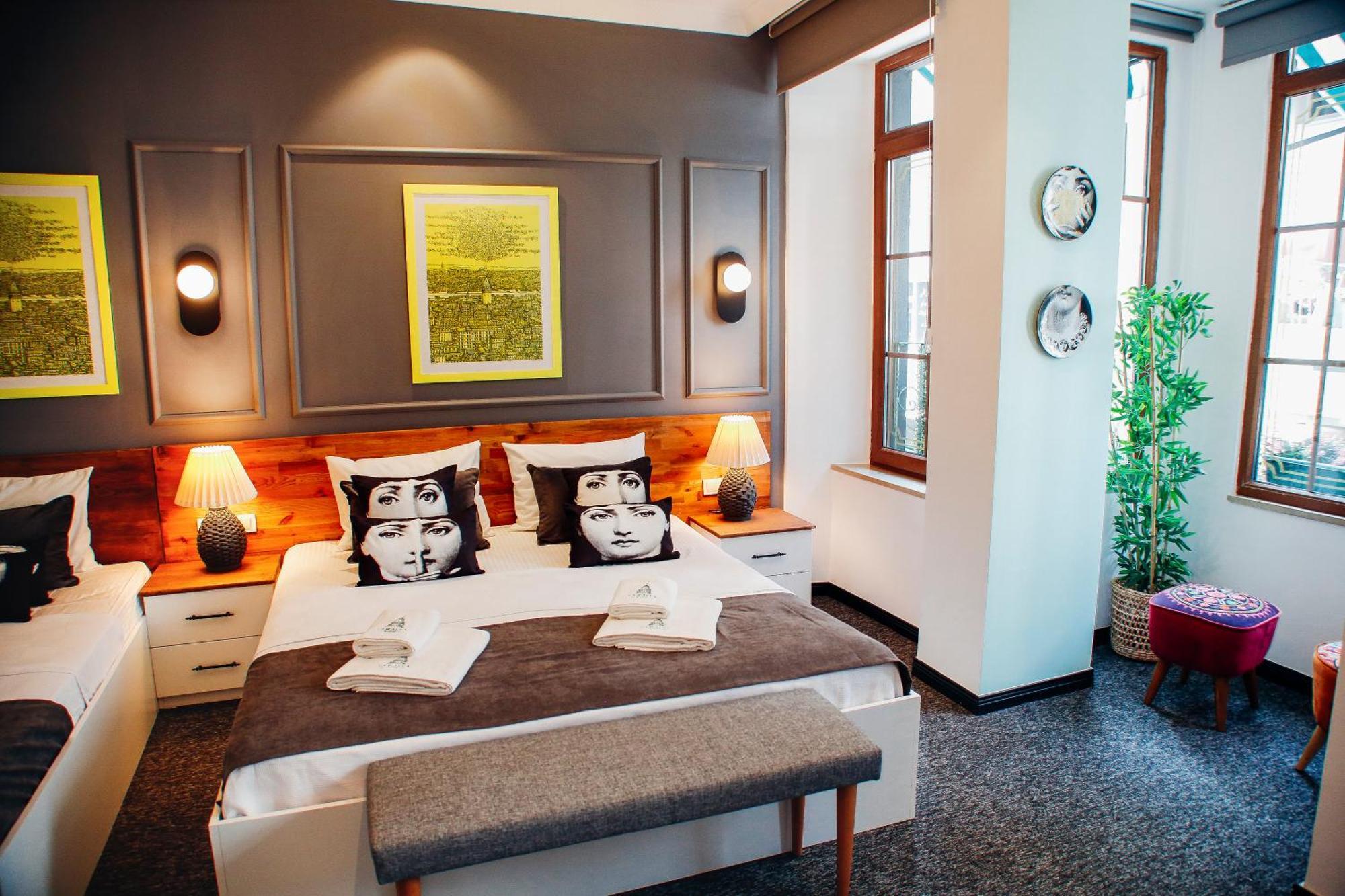 Istiklal Street Taksim House Yamalya Hotel Истанбул Екстериор снимка